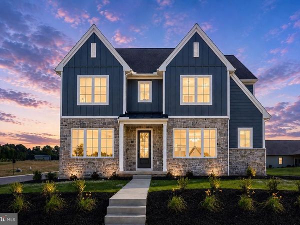 836 WHEATFIELD LANE, LEBANON, PA 17042