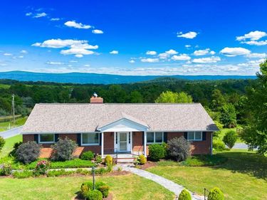 2521 MT HEBRON ROAD, STRASBURG, VA 22657