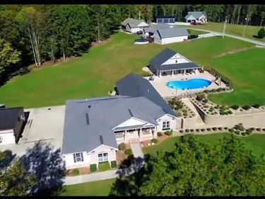 888 High Moore Road, London, KY 40741