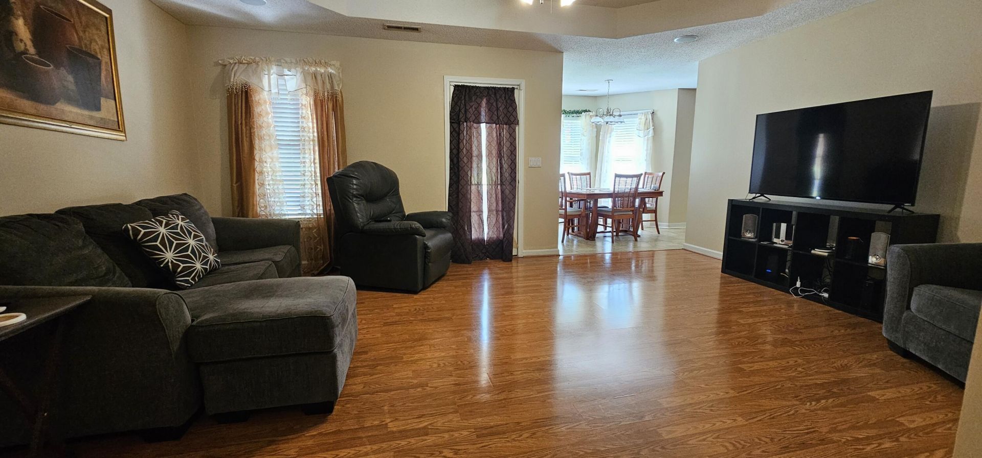2755 Navigator Circle Photo 6