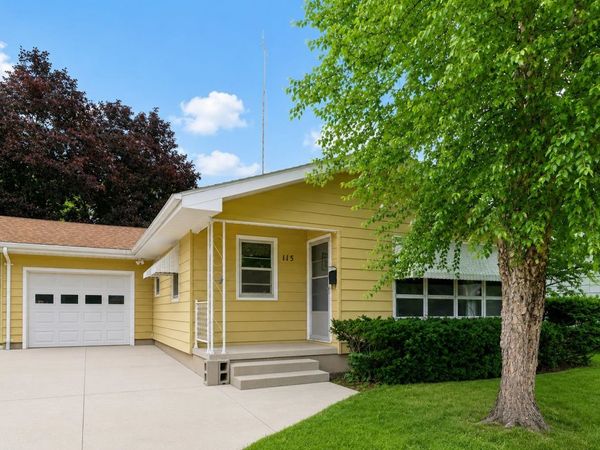 115 E Emmett Street, Portage, WI 53901