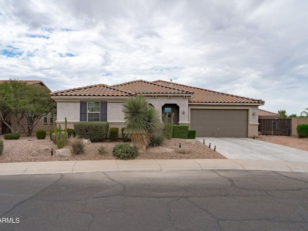 40570 W HOPPER Drive, Maricopa, AZ 85138
