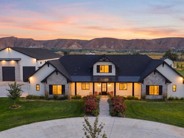 3115 4 Bits Ln, Emmett, ID 83617