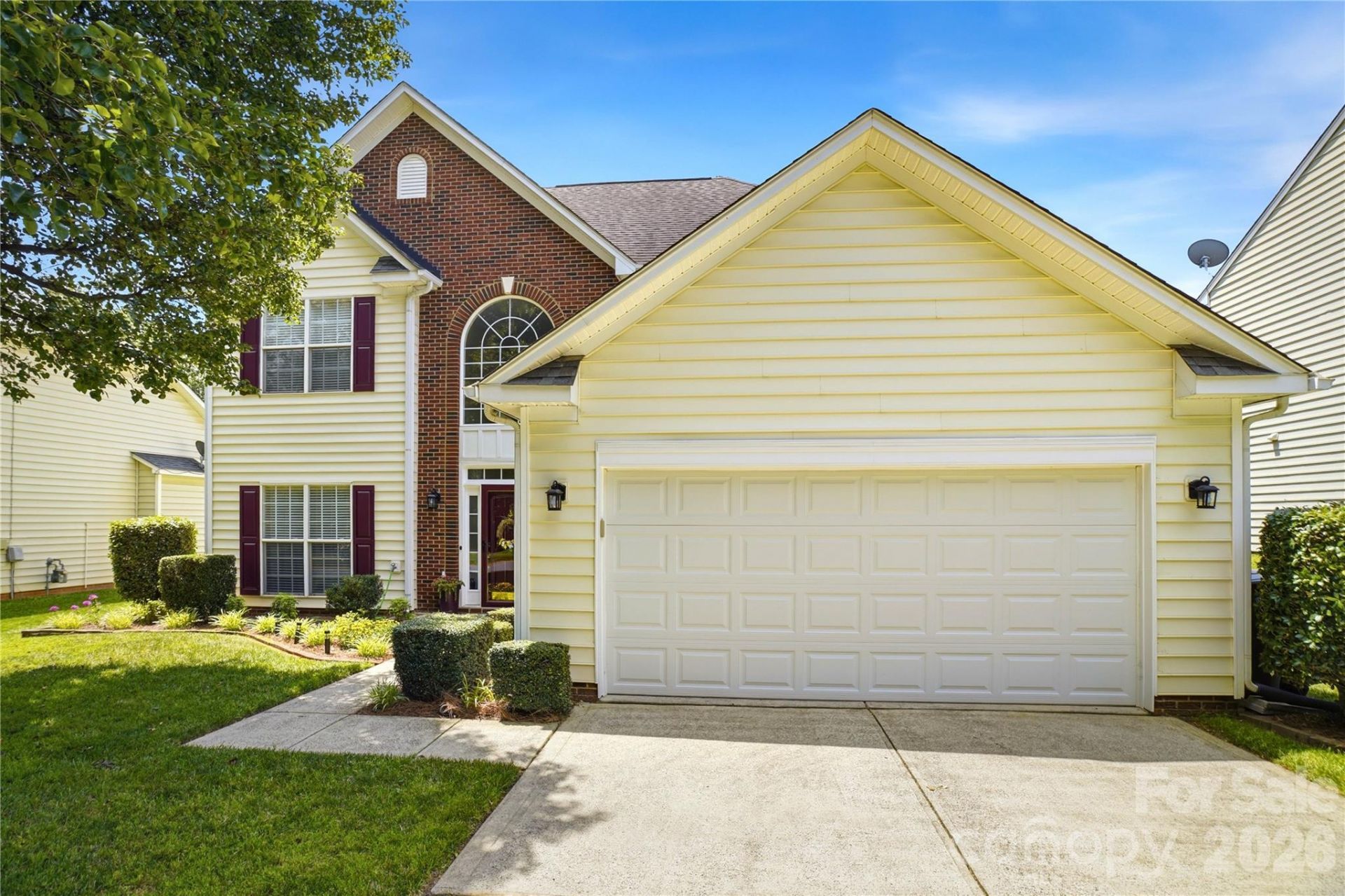 5555 Cambridge Bay Drive, Charlotte, NC 28269 Main Photo