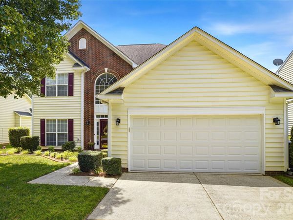 5555 Cambridge Bay Drive, Charlotte, NC 28269