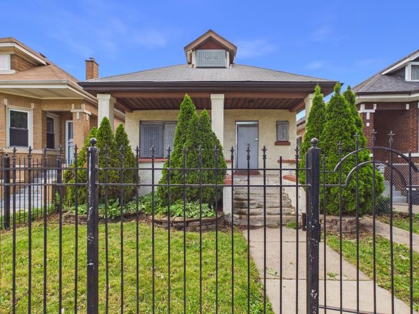 7732 S Winchester Avenue , Chicago, IL 60620