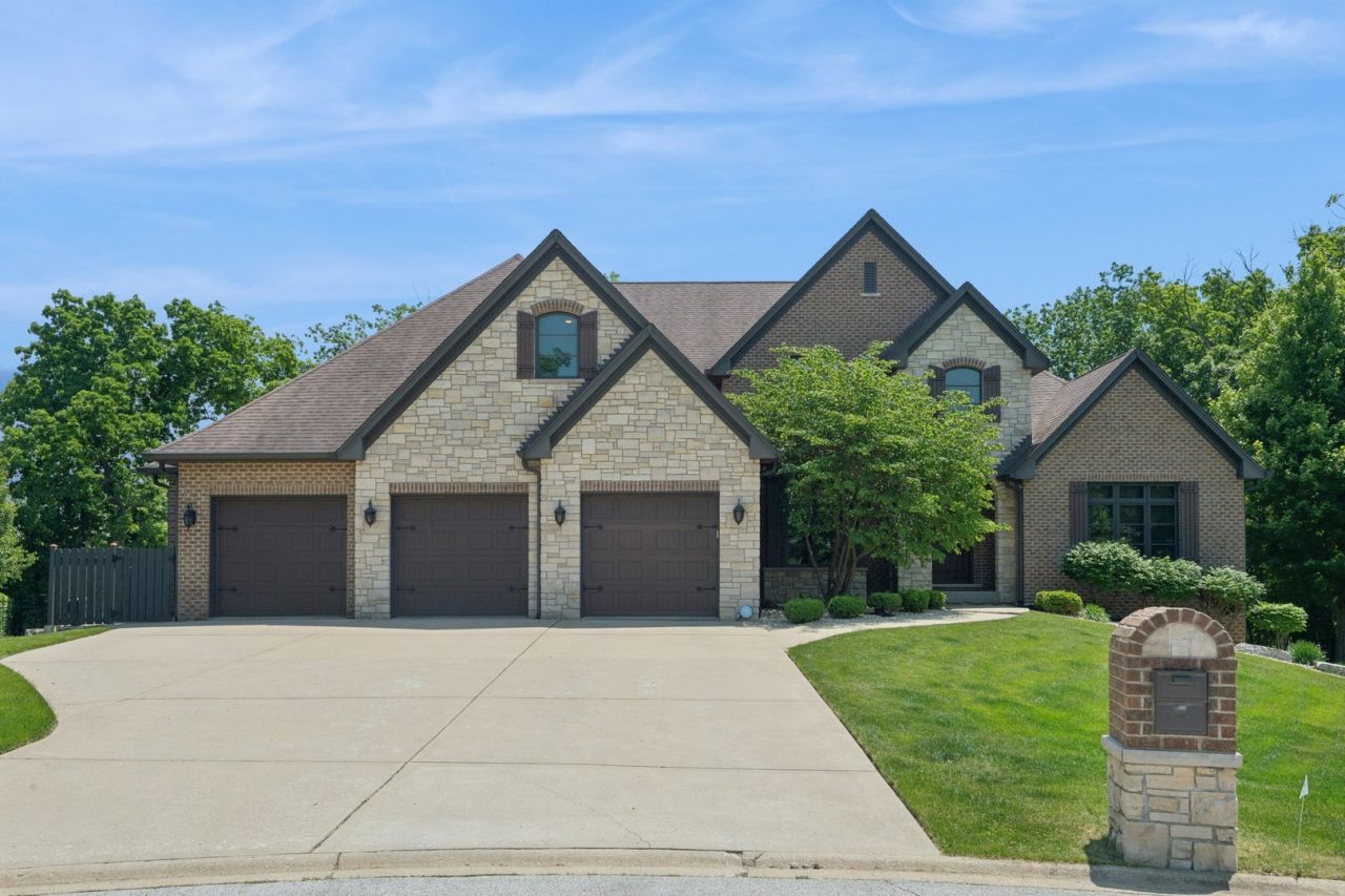 7817 W Emma Court, Orland Park, IL 60462