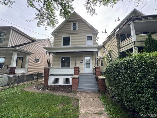 444 26th Street , Niagara Falls, NY 14303