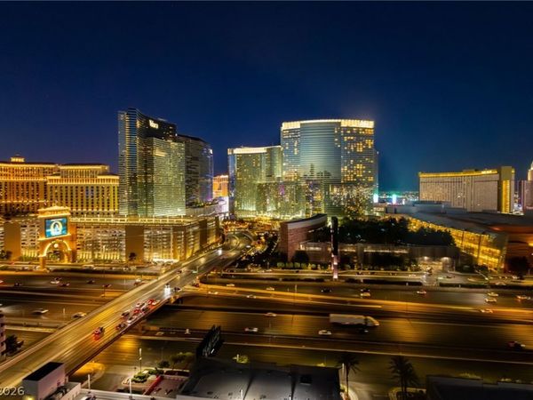 4525 Dean Martin Drive, Unit 2012, Las Vegas, NV 89103