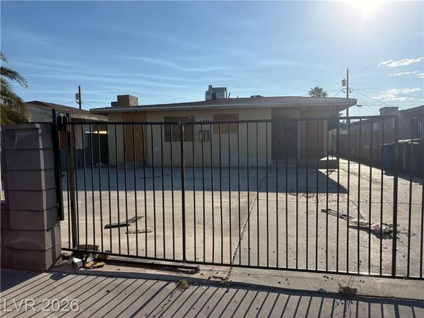 1109 Cunningham Drive , Las Vegas, NV 89106