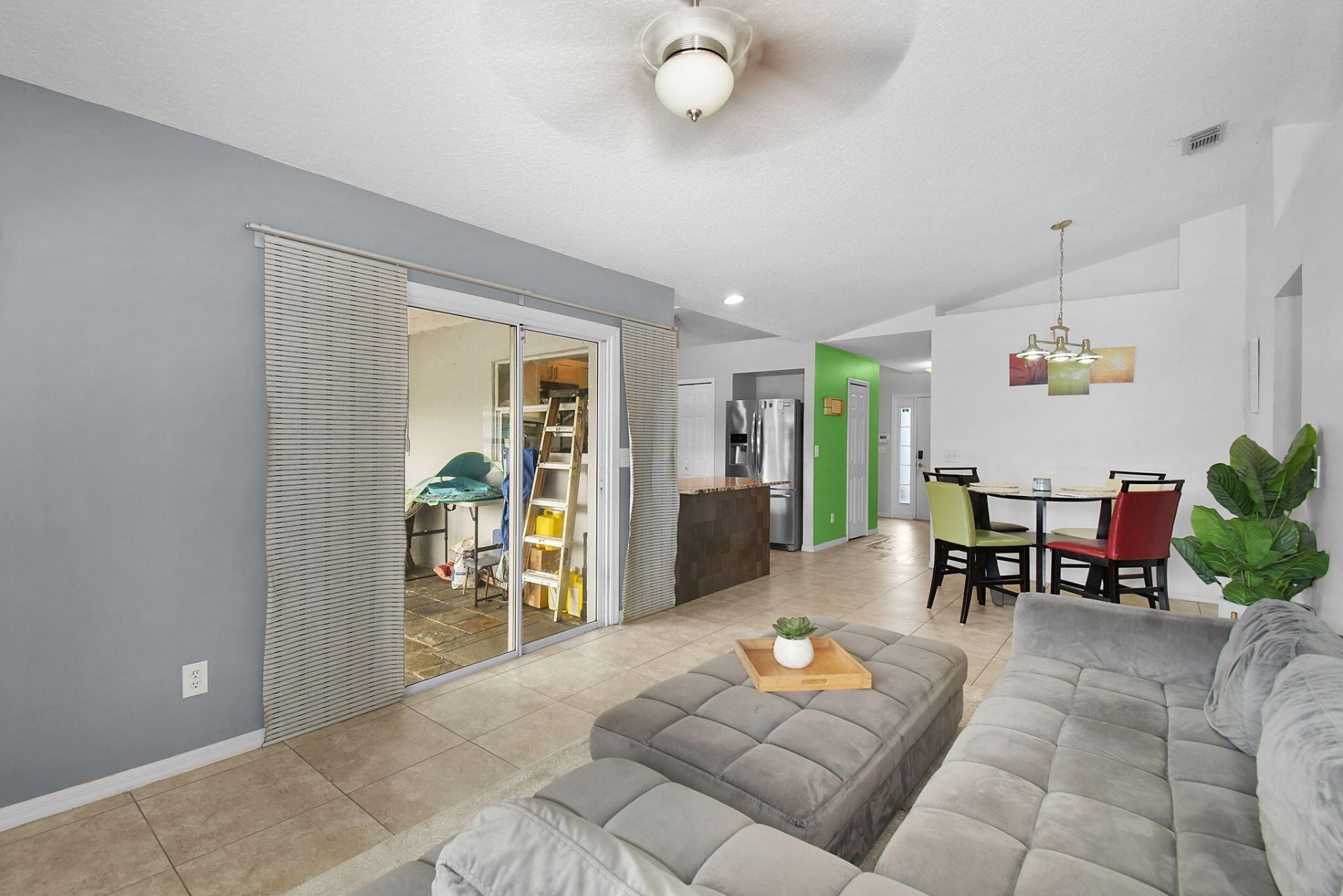 6915 NW Hershy Circle, Port Saint Lucie, FL 34983 Photo