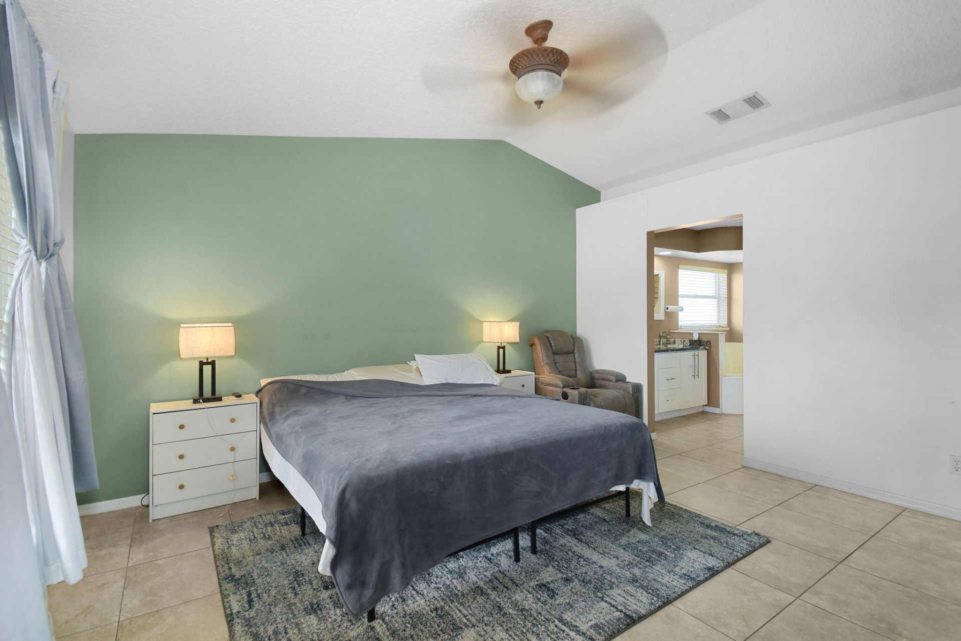 6915 NW Hershy Circle, Port Saint Lucie, FL 34983 Photo