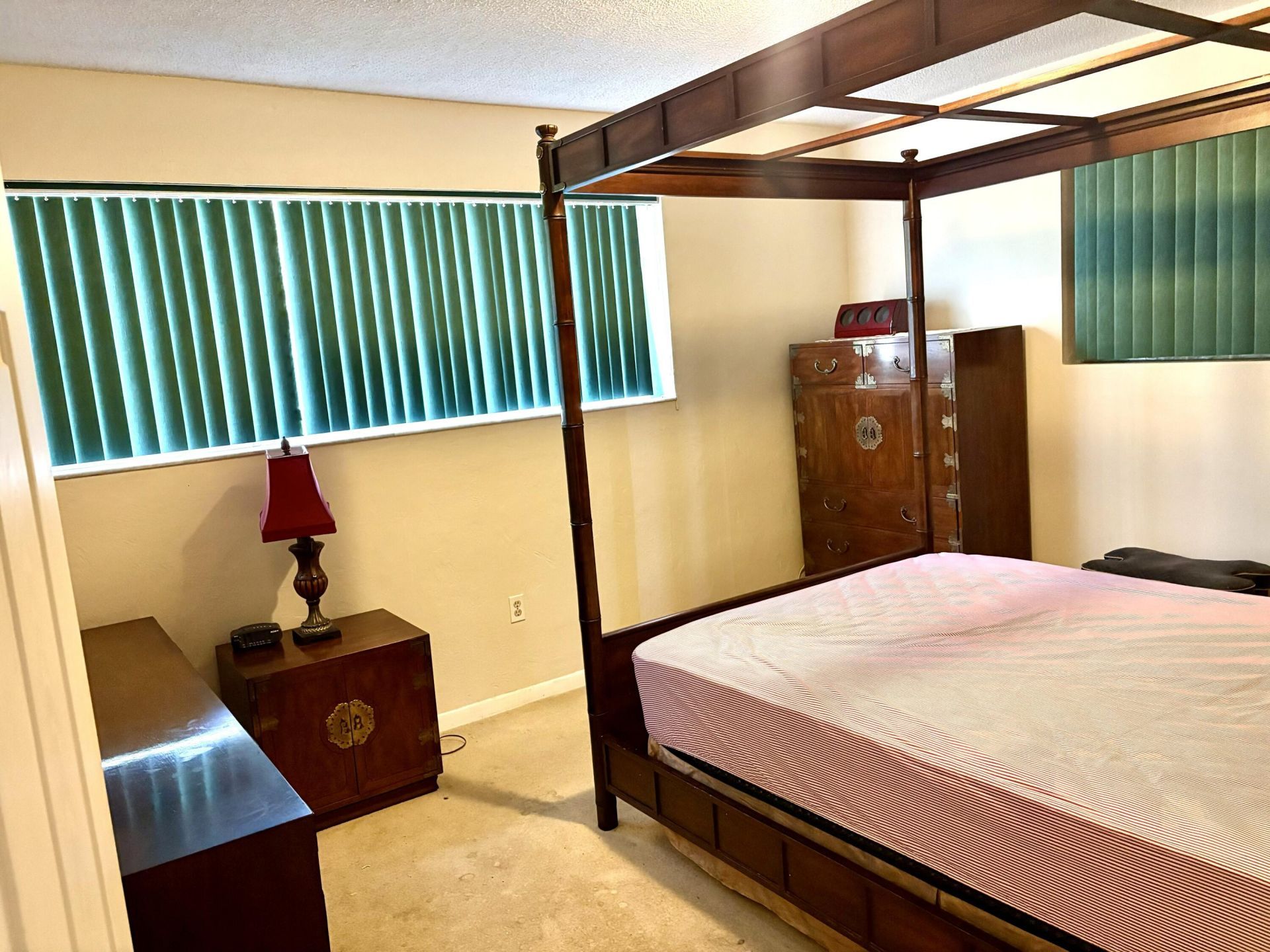 6940 NW 14th Court Nw, Plantation, FL 33313 Photo