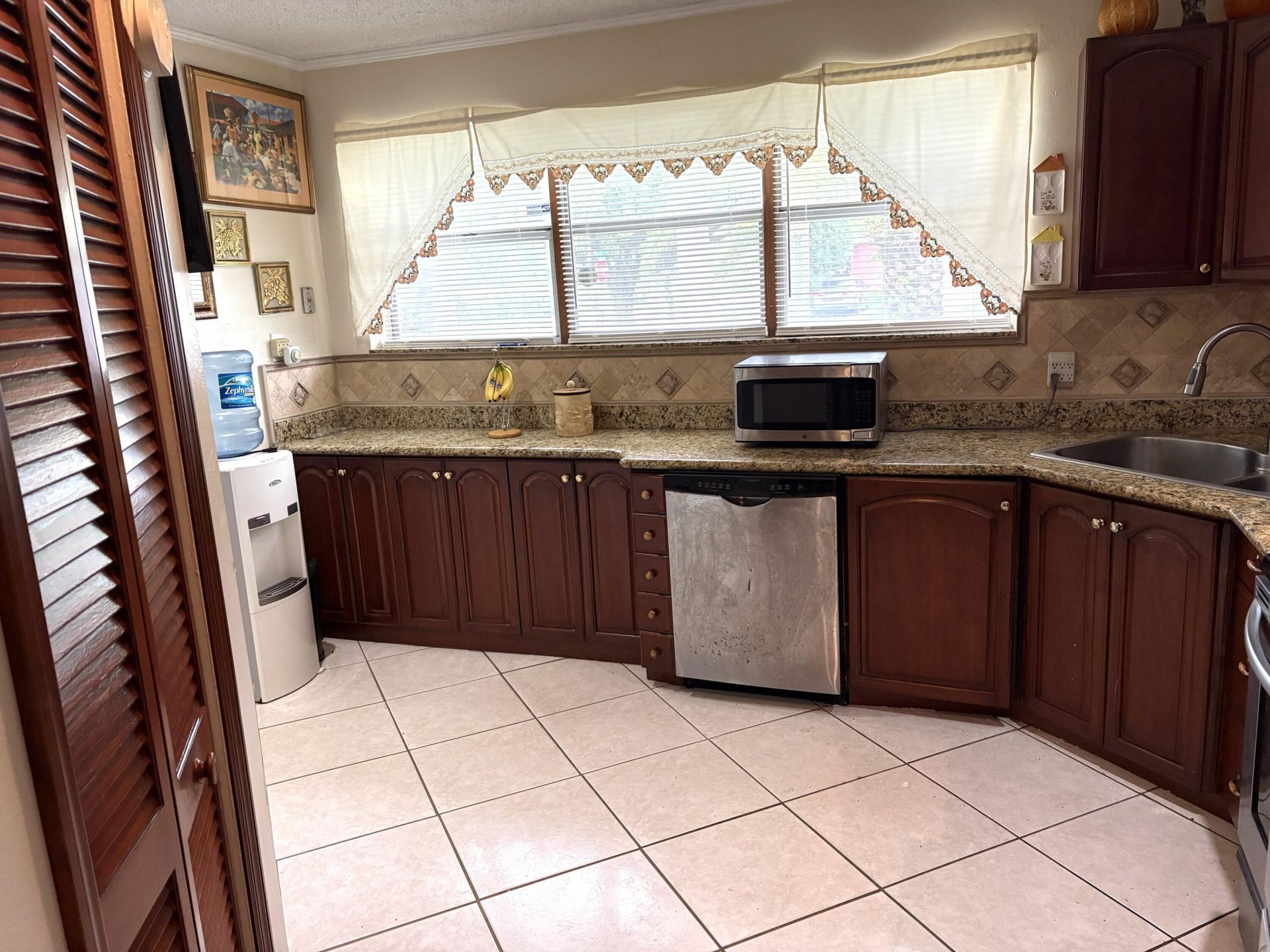 6940 NW 14th Court Nw, Plantation, FL 33313 Photo
