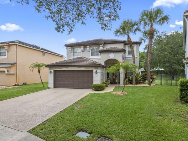 7518 Oak Grove Circle, Lake Worth, FL 33467