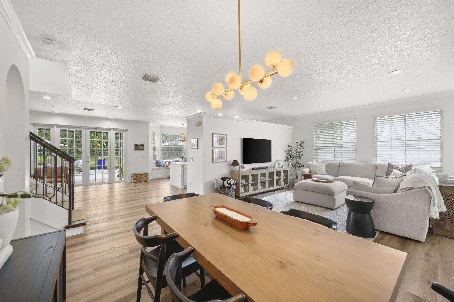 7518 Oak Grove Circle, Lake Worth, FL 33467 Photo