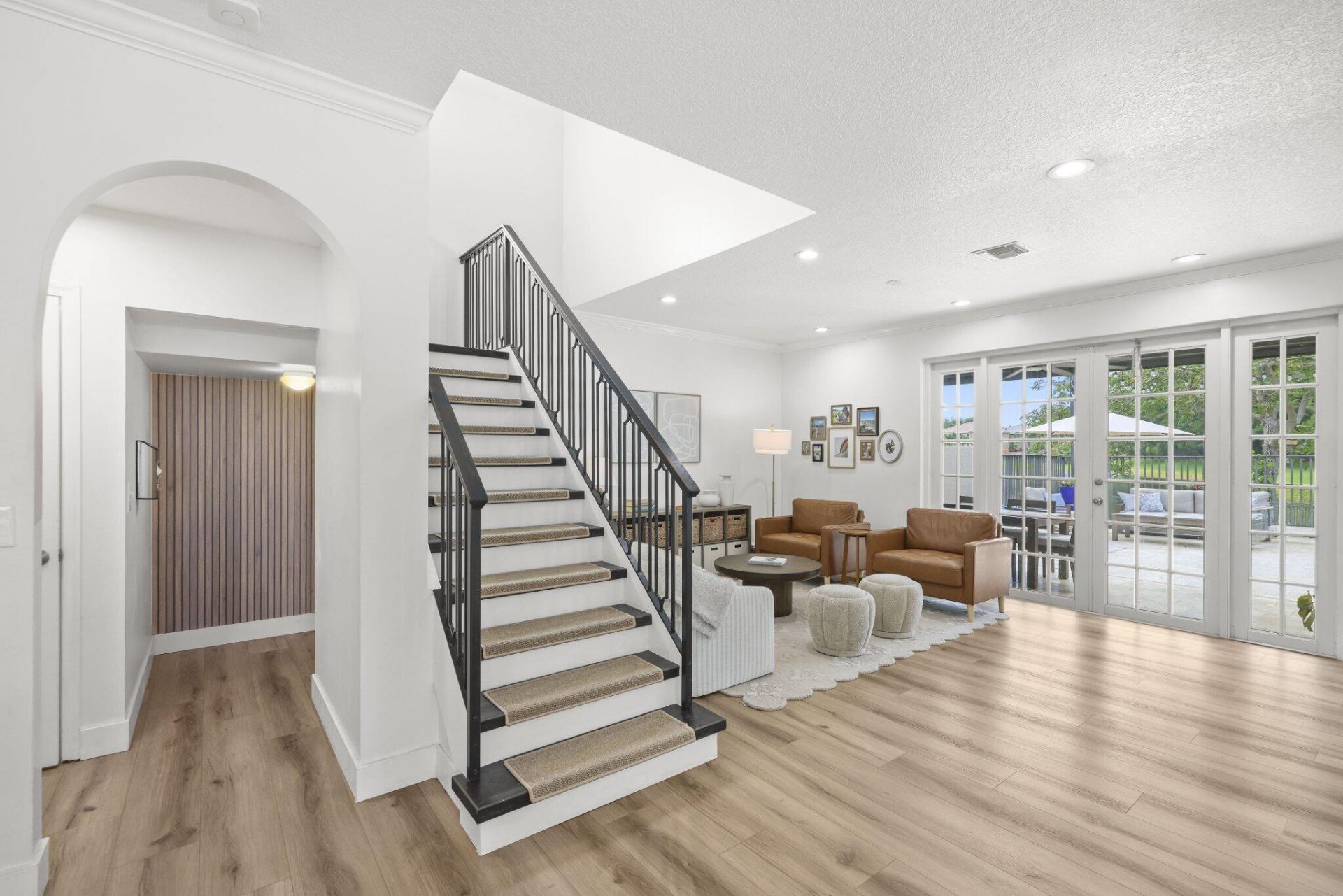 7518 Oak Grove Circle, Lake Worth, FL 33467 Photo