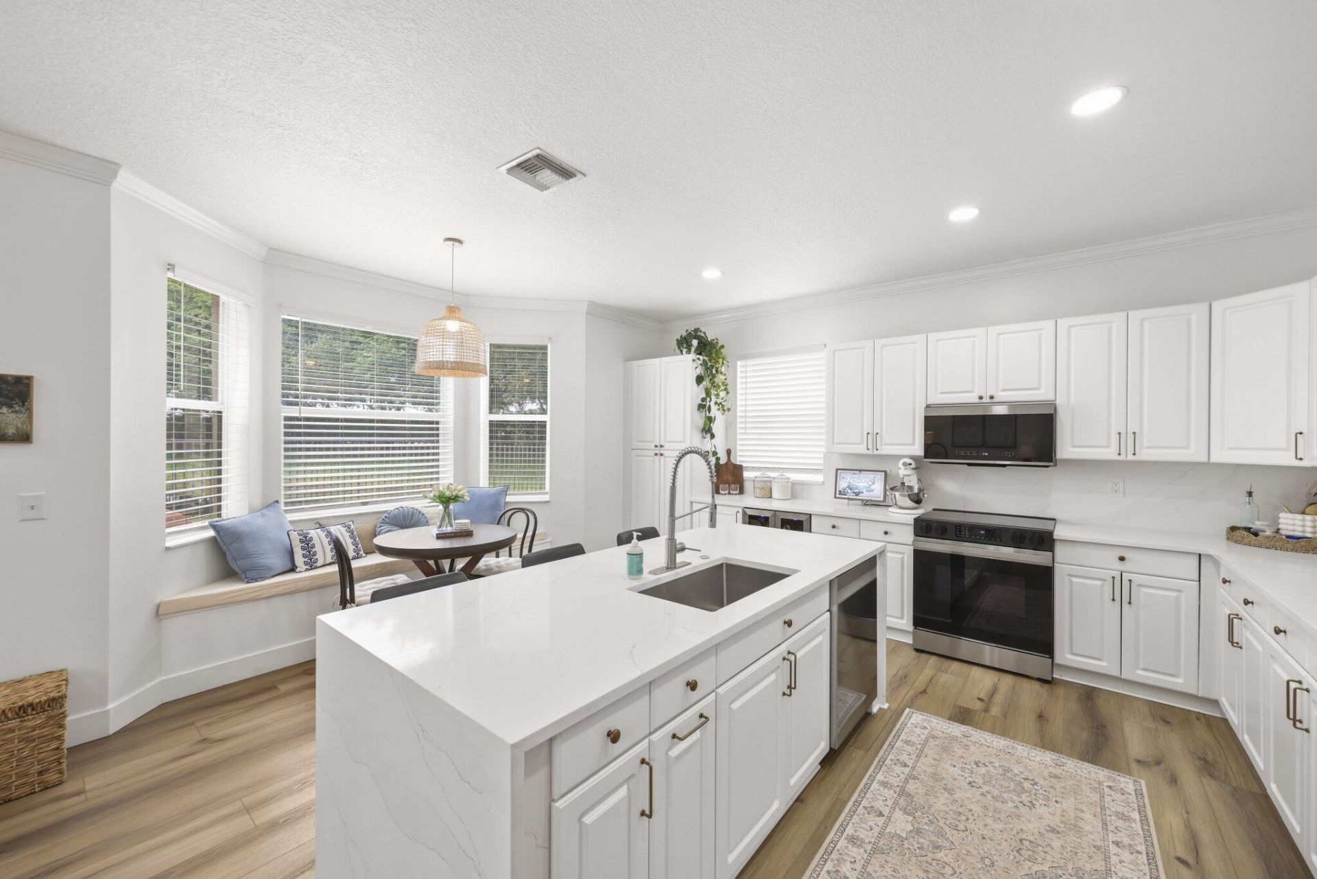 7518 Oak Grove Circle, Lake Worth, FL 33467 Photo