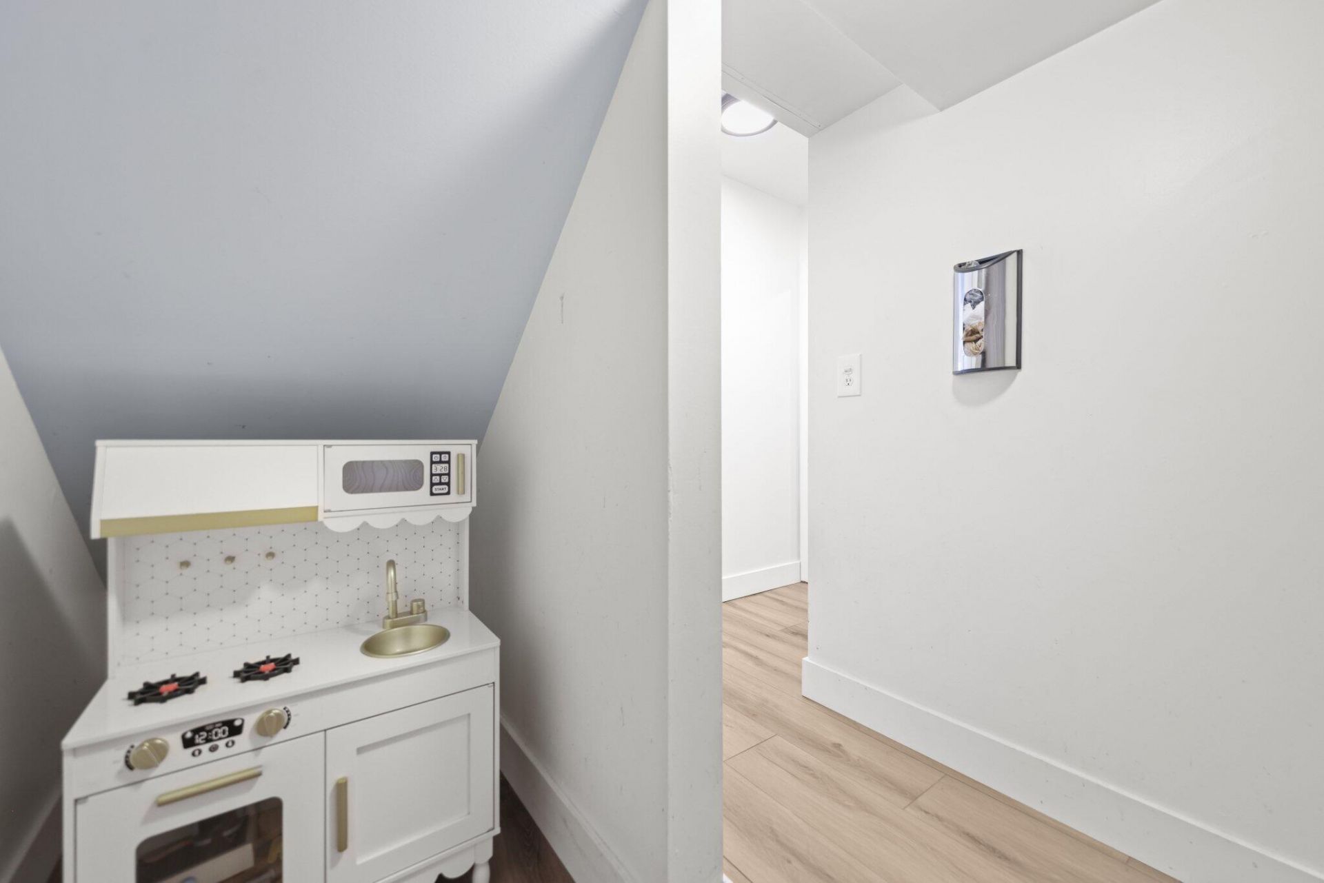 7518 Oak Grove Circle, Lake Worth, FL 33467 Photo