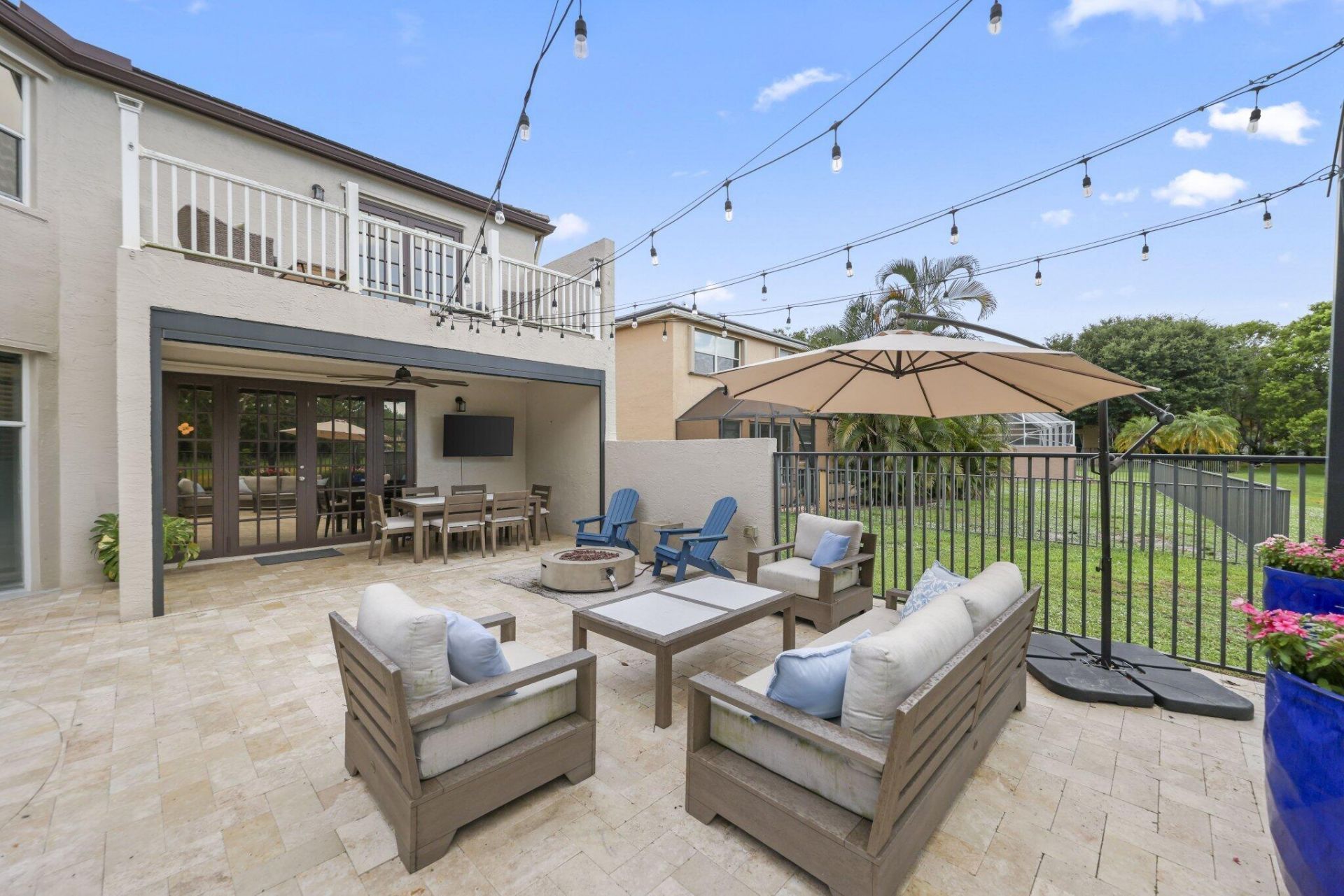 7518 Oak Grove Circle, Lake Worth, FL 33467 Photo