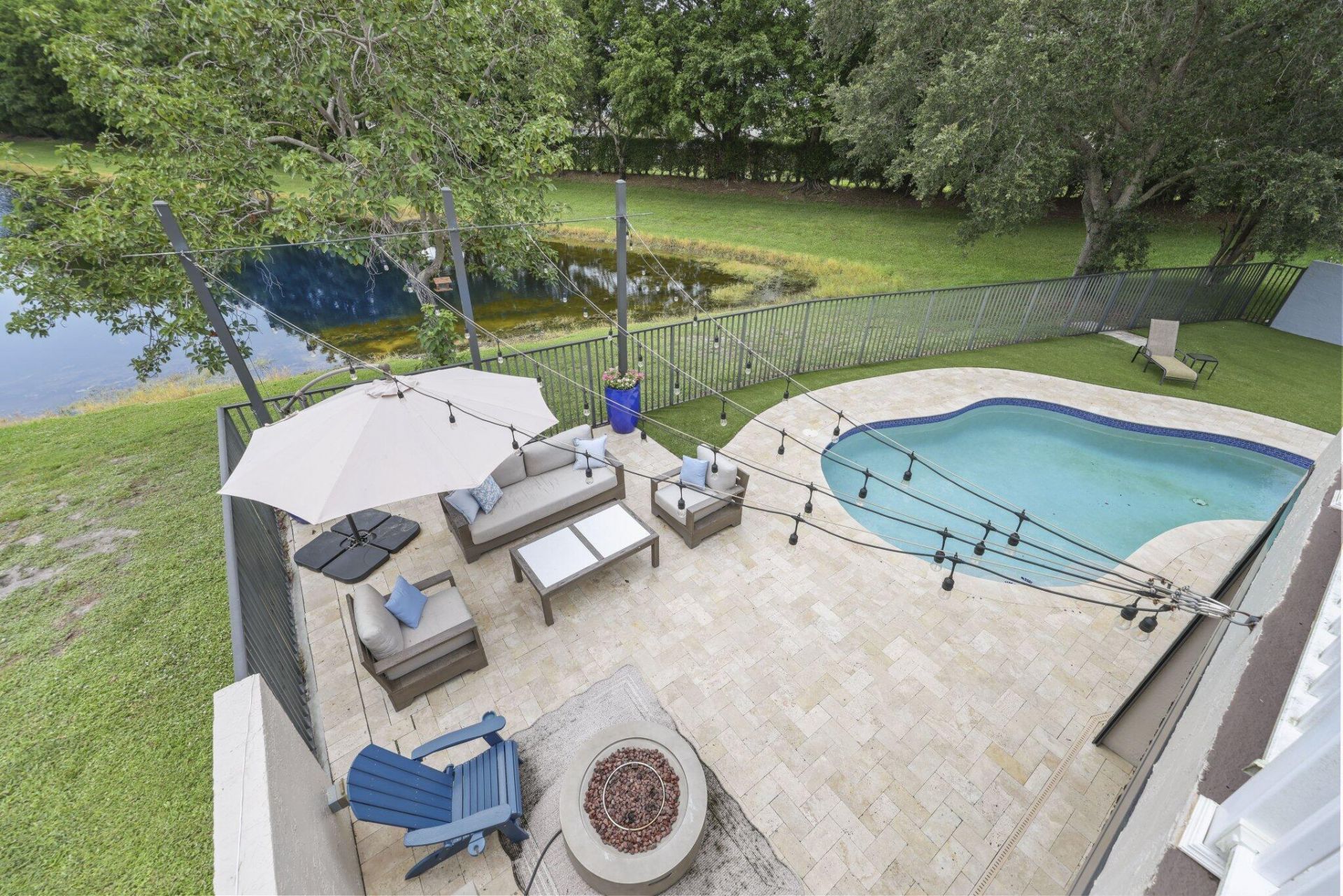 7518 Oak Grove Circle, Lake Worth, FL 33467 Photo