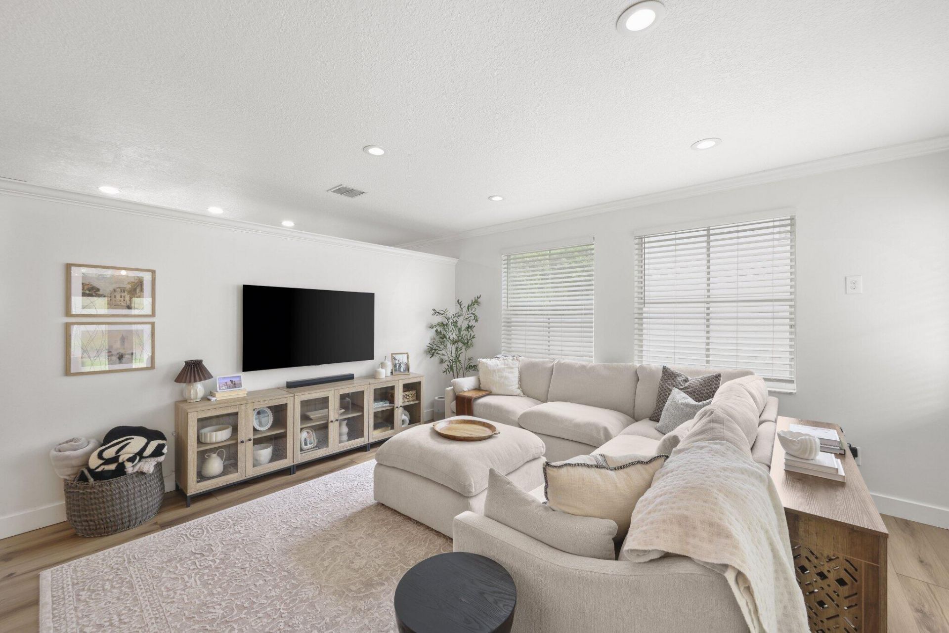 7518 Oak Grove Circle, Lake Worth, FL 33467 Photo