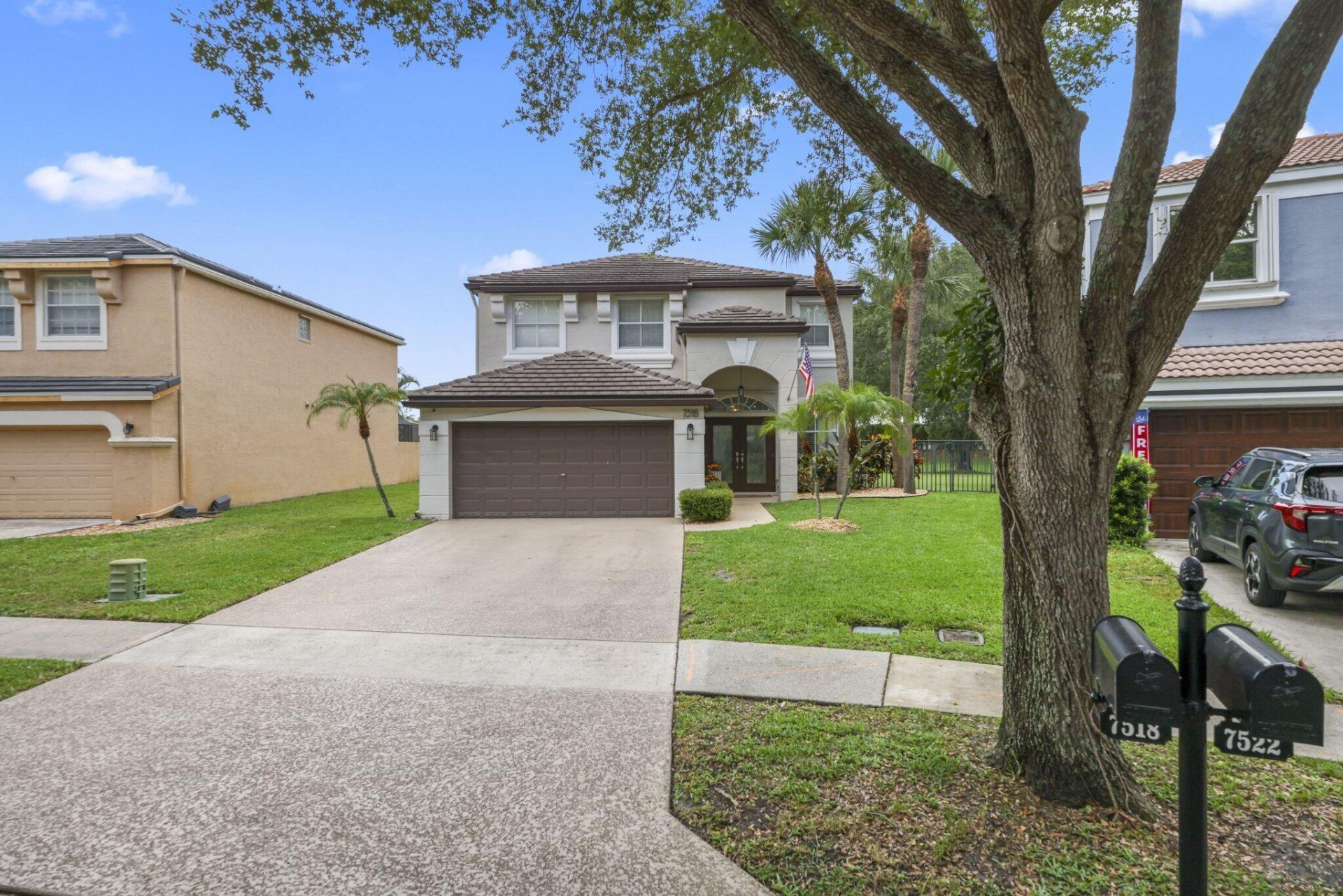 7518 Oak Grove Circle, Lake Worth, FL 33467 Photo