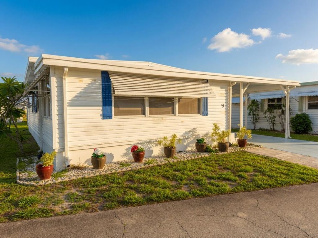 3500 S Kanner Highway, Unit Lot 31, Stuart, FL 34994 Photo