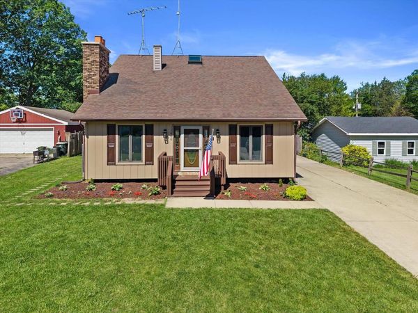 12806 228th AVENUE, Bristol, WI 53104