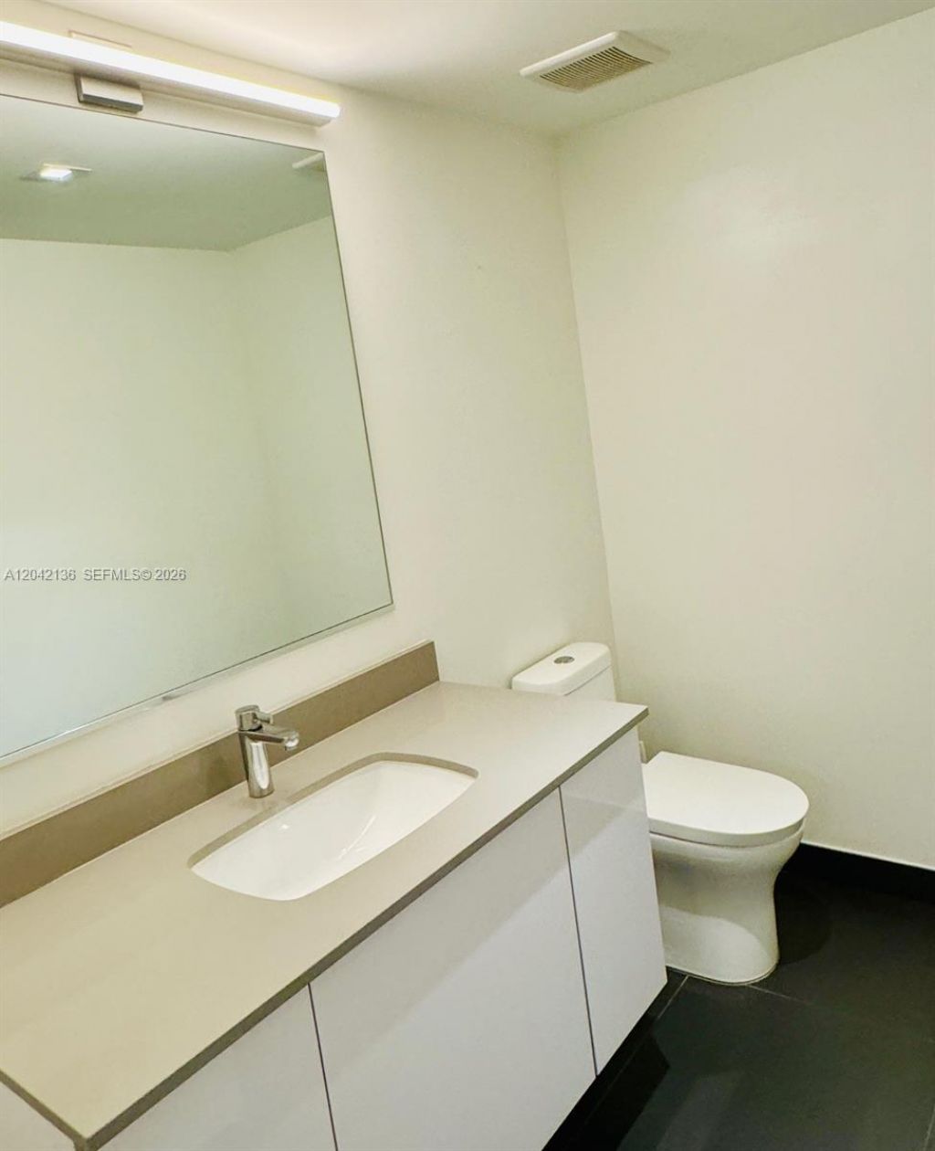 1600 NE 1, Unit 1915, Miami, FL 33132 Photo