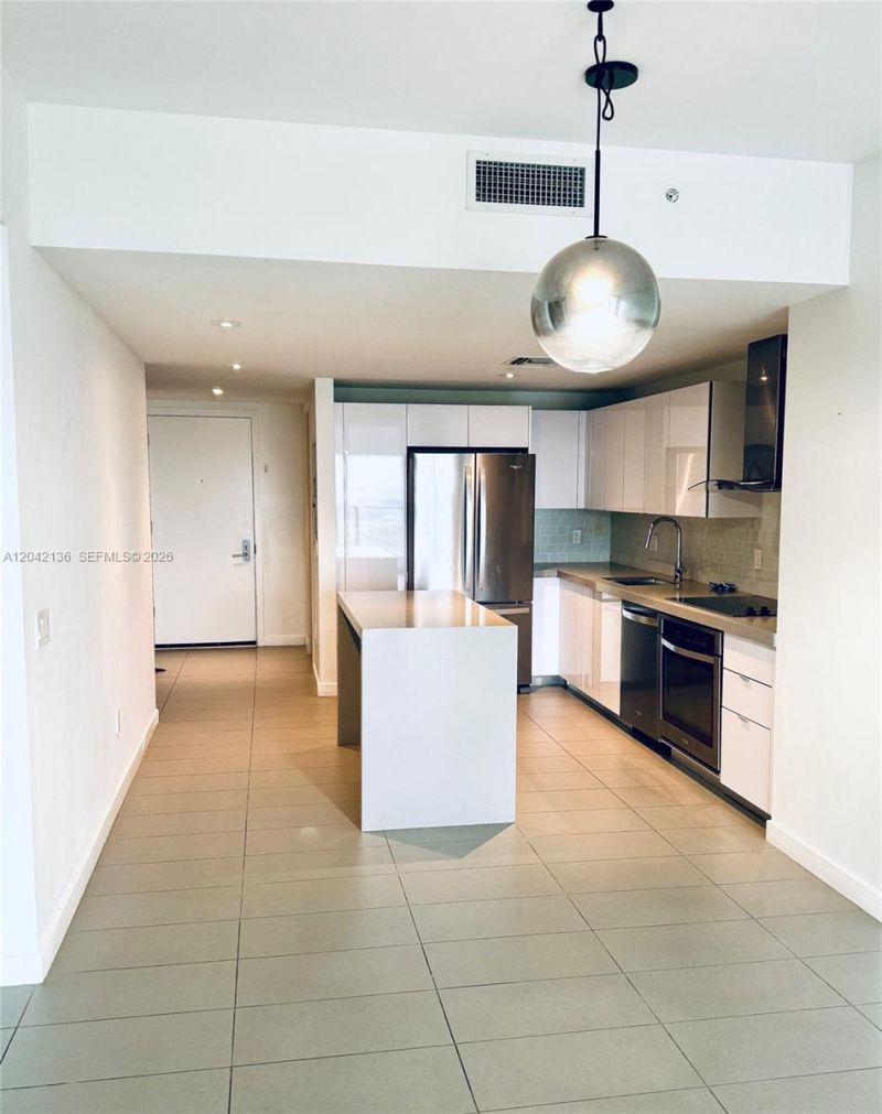 1600 NE 1, Unit 1915, Miami, FL 33132 Photo