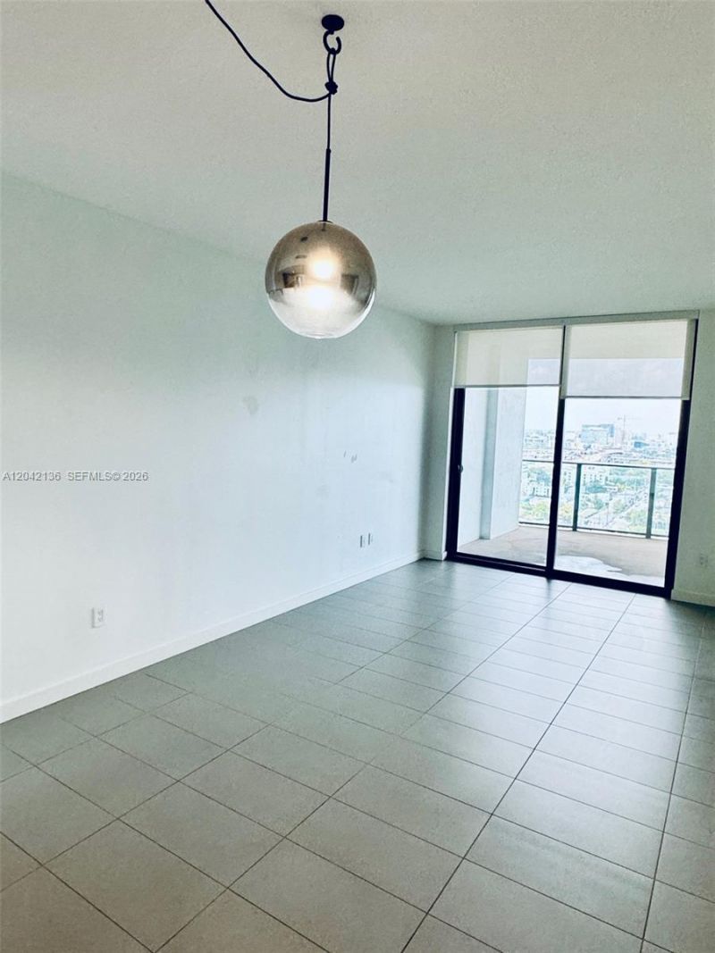 1600 NE 1, Unit 1915, Miami, FL 33132 Photo