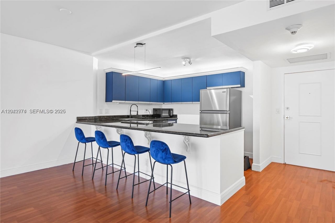2500 Parkview Dr , Unit 1503, Hallandale Beach, FL 33009 Photo