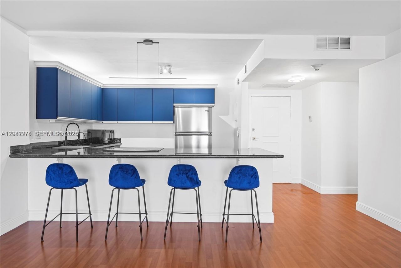 2500 Parkview Dr , Unit 1503, Hallandale Beach, FL 33009 Photo
