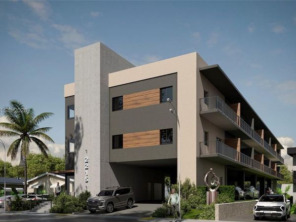 2215 Adams St , Hollywood, FL 33020