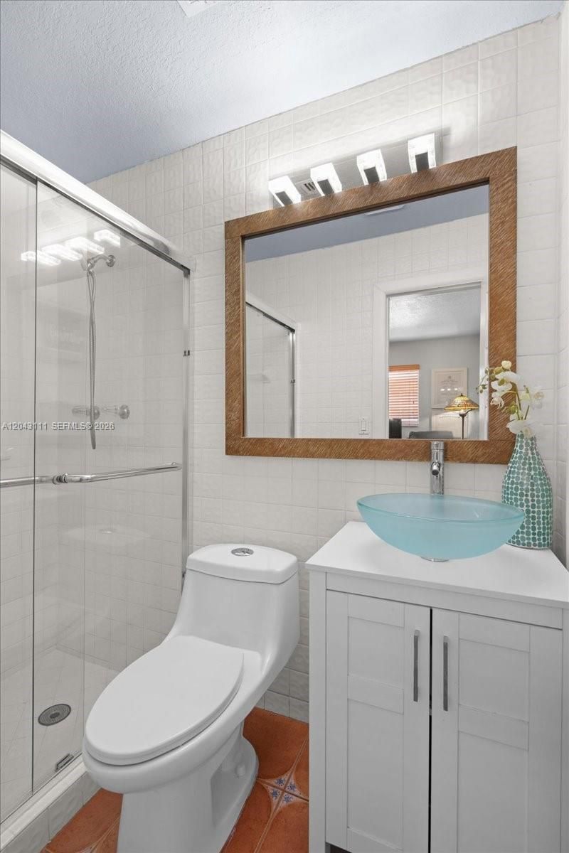 8341 SW 14th St , Miami, FL 33144 Photo