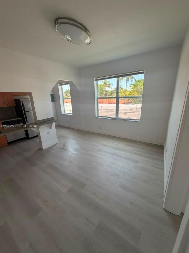 1618 Michigan Ave , Unit 38, Miami Beach, FL 33139 Photo