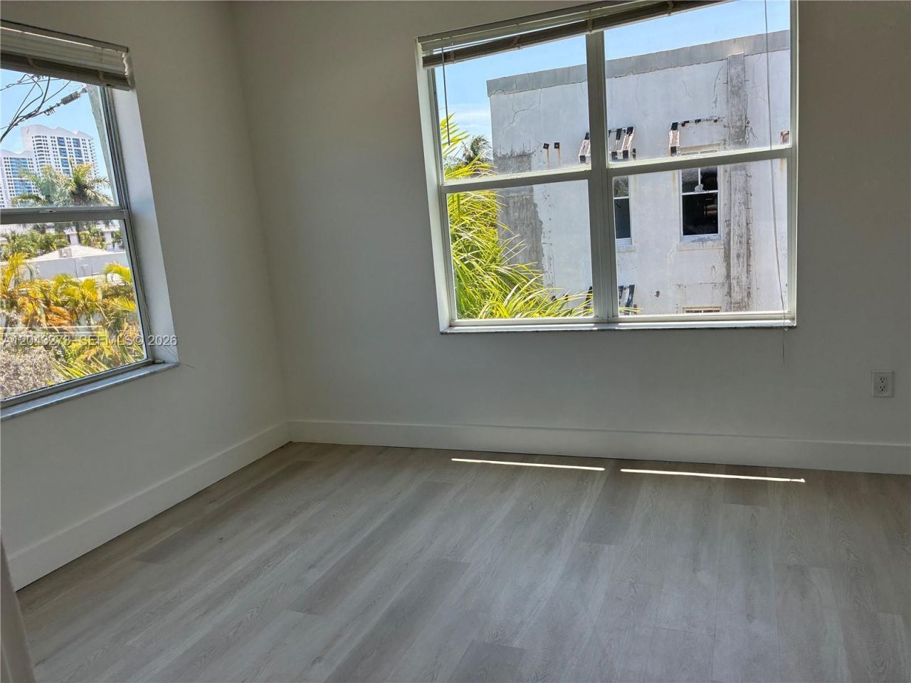 1618 Michigan Ave , Unit 38, Miami Beach, FL 33139 Photo