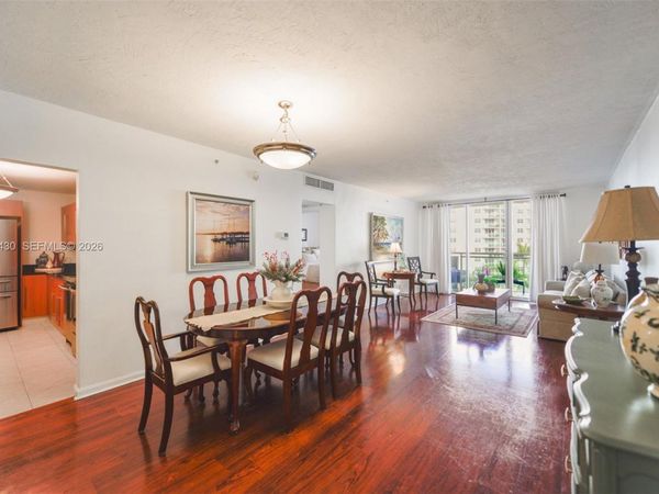 3000 S Ocean Dr , Unit 514, Hollywood, FL 33019