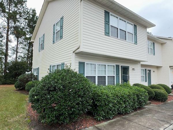 46 Pirates Cove Drive, Swansboro, NC 28584