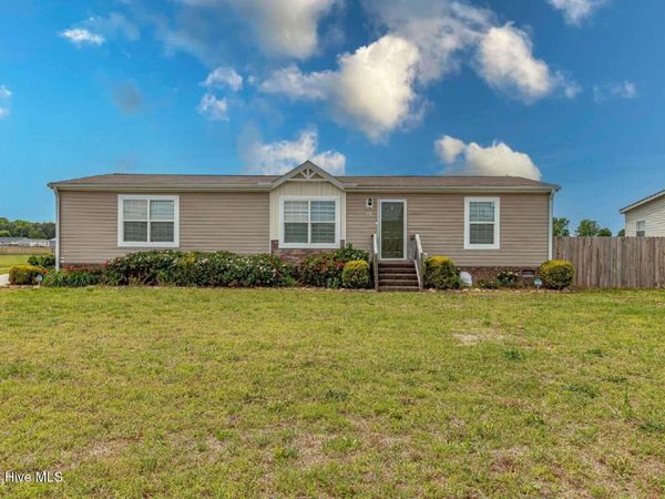 1931 Hinnant Road NW, Pikeville, NC 27863