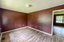 140 Magnolia Dr photo 4