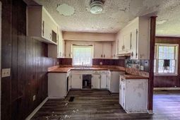 140 Magnolia Dr photo 4