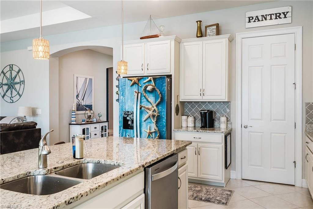 3239 Baravaldo Cir , Cape Coral, FL 33909 Photo