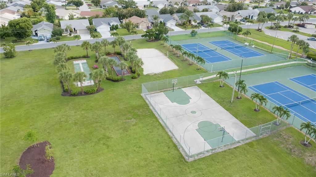 13103 Regent Cir , Fort Myers, FL 33966 Photo