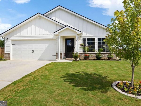 612 Tudor Street, Kingston, GA 30145