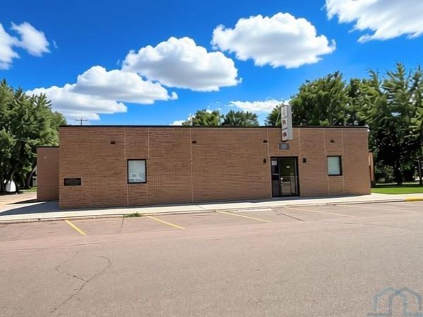 124 E 19th Street, South Sioux City, NE 68776