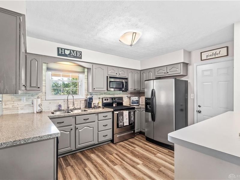 1209 S Heincke Road, Miamisburg, OH 45342 Photo 15