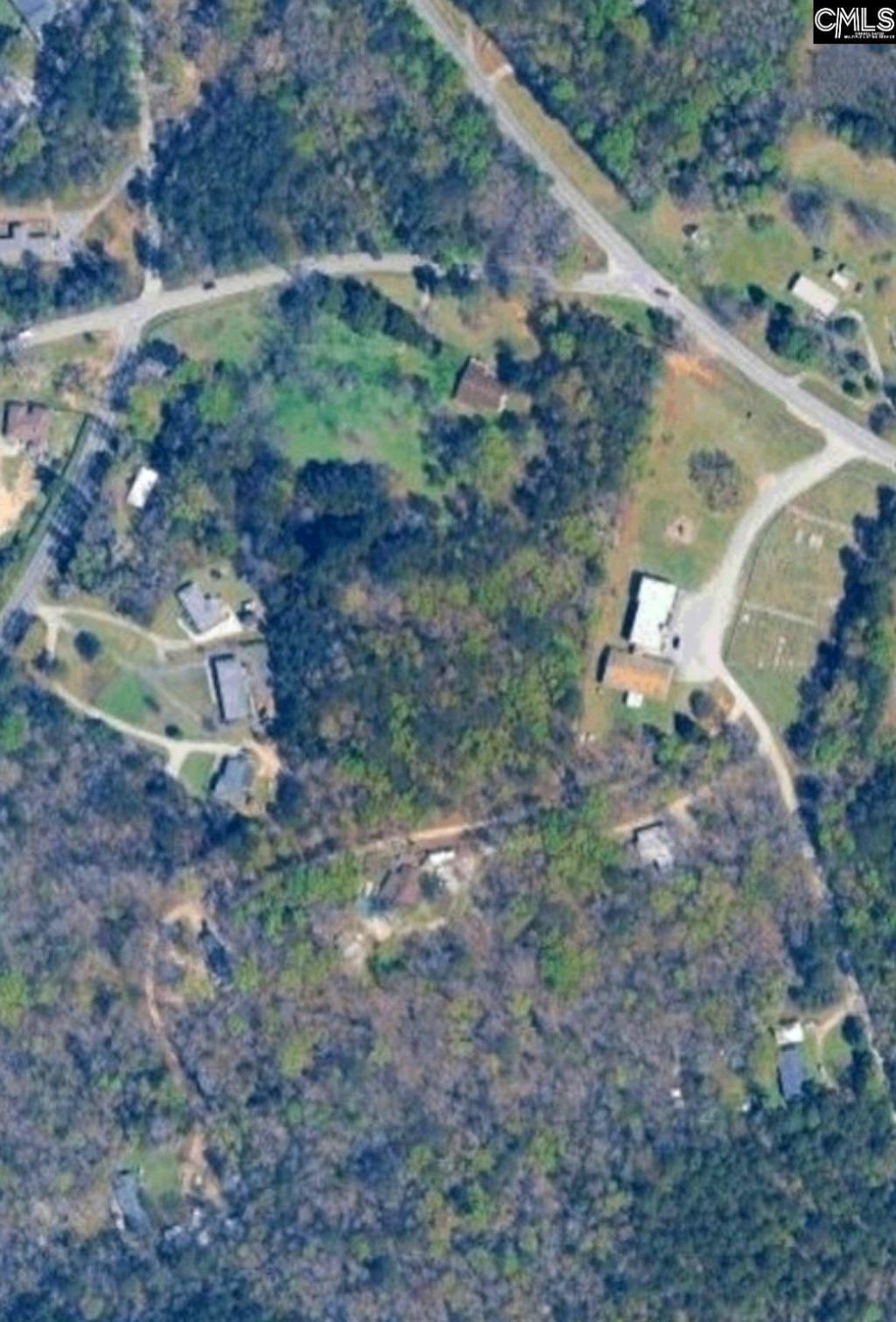 2458 Chapin Road Photo 10