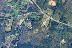 2458 Chapin Road photo 4